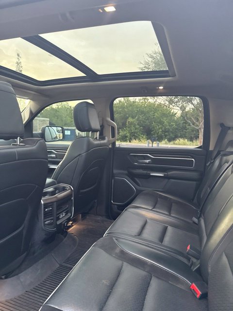 Used 2021 RAM 1500 Laramie w/ Laramie Southwest Edition AWD/4WD image 8