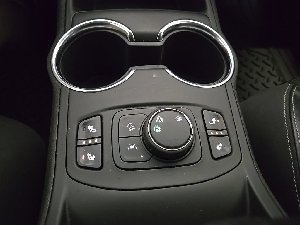 Used 2022 GMC Terrain SLT AWD/4WD image 27