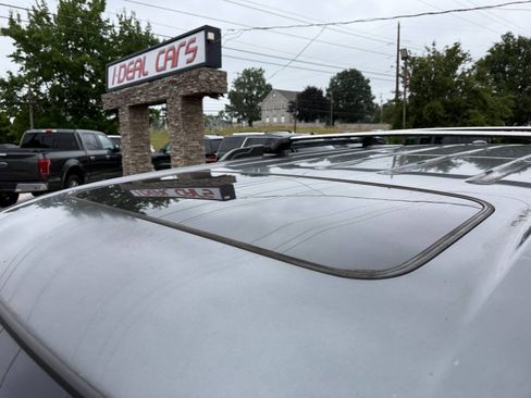 Used 2011 Honda Pilot EX-L image 11
