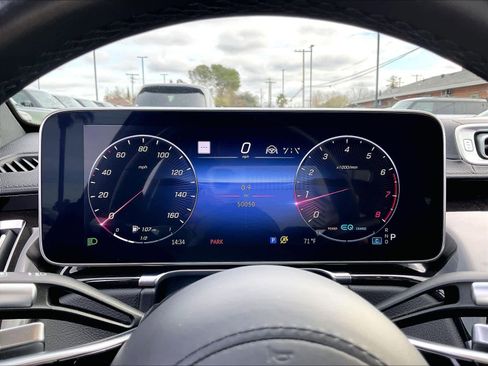 Used 2022 Mercedes-Benz S 580 4MATIC Sedan image 20