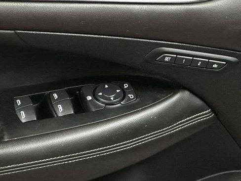 Used 2017 Buick LaCrosse Premium w/ Driver Confidence Package #2 AWD/4WD image 11