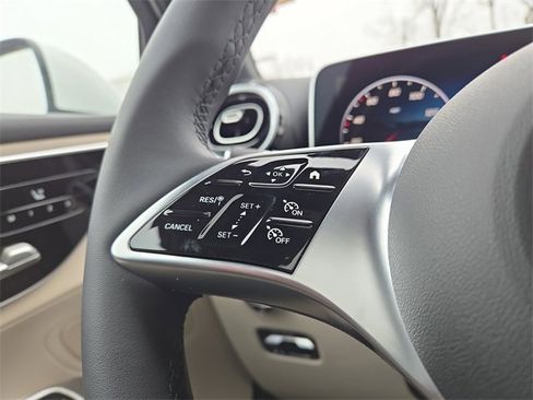 New 2026 Mercedes-Benz GLC 300 4MATIC image 19