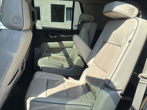 Used 2023 GMC Yukon Denali w/ Max Trailering Package image 17