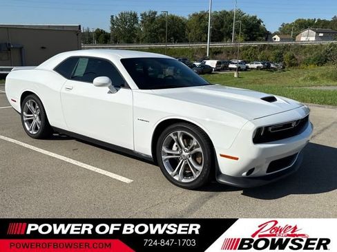 Used 2022 Dodge Challenger R/T RWD image 7