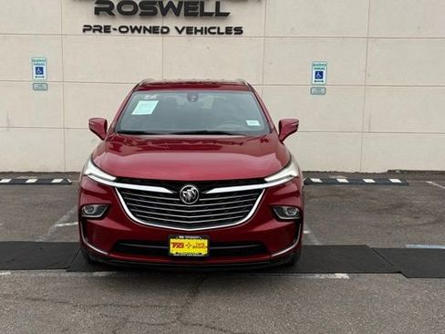 Used 2024 Buick Enclave Premium image 3