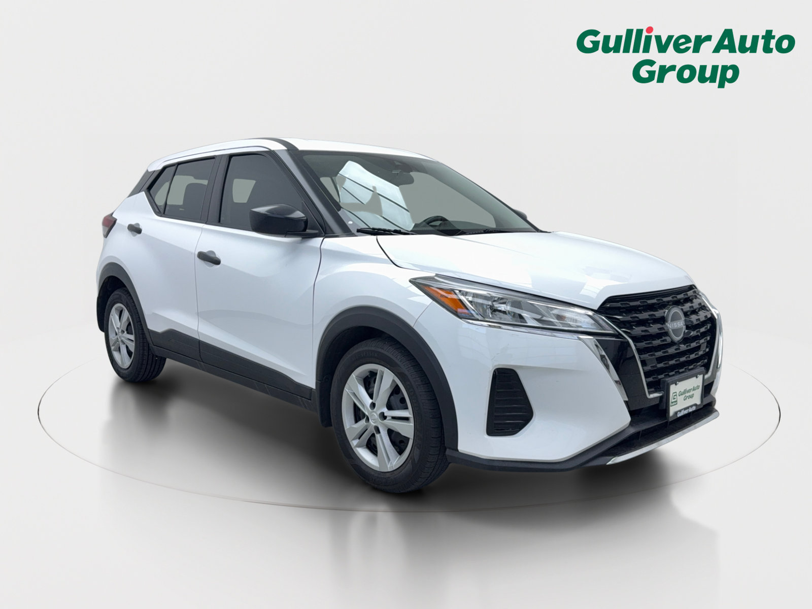 Used 2023 Nissan Kicks S FWD image 12