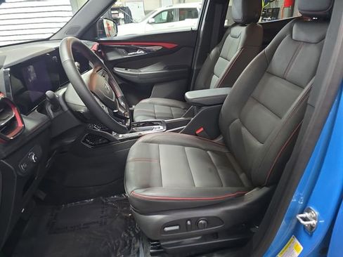 New 2025 Chevrolet TrailBlazer RS w/ Convenience Package image 18