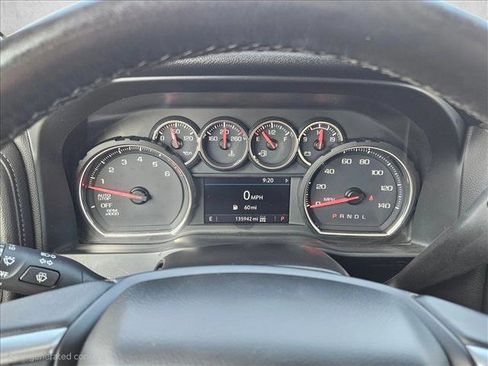 Used 2020 Chevrolet Silverado 1500 LT Trail Boss AWD/4WD image 11
