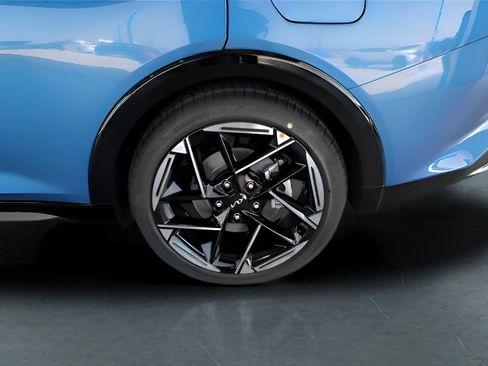 New 2025 Kia K4 GT-Line w/ GT-Line Premium Package image 9