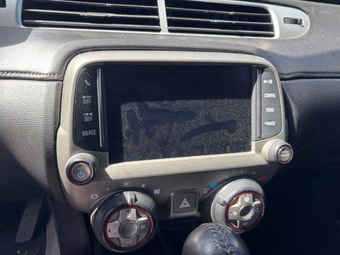 Used 2015 Chevrolet Camaro LT w/ 1LT Preferred Package image 8