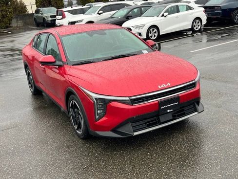 Certified 2025 Kia K4 EX FWD image 3