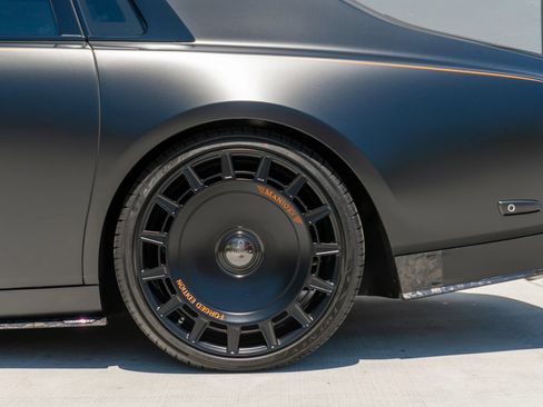 Used 2026 Rolls-Royce Phantom Sedan RWD image 23