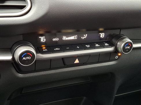 Certified 2024 MAZDA CX-30 AWD 2.5 S w/ Select Sport Pkg image 15