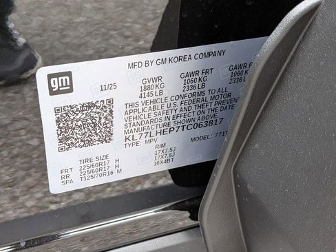 New 2026 Chevrolet Trax LT w/ Sunroof Package image 33