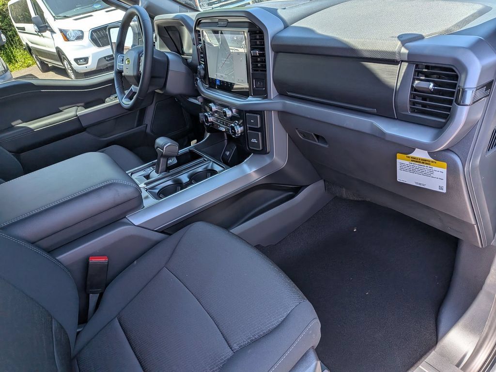 New 2026 Ford F150 XLT w/ Equipment Group 302A MID AWD/4WD image 22