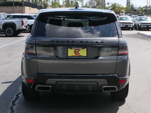 Used 2018 Land Rover Range Rover Sport Supercharged image 5