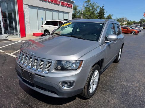 Used 2015 Jeep Compass High Altitude AWD/4WD image 1