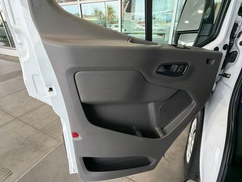 Used 2025 Ford Transit 250 Low Roof w/ Exterior Upgrade Package RWD image 18