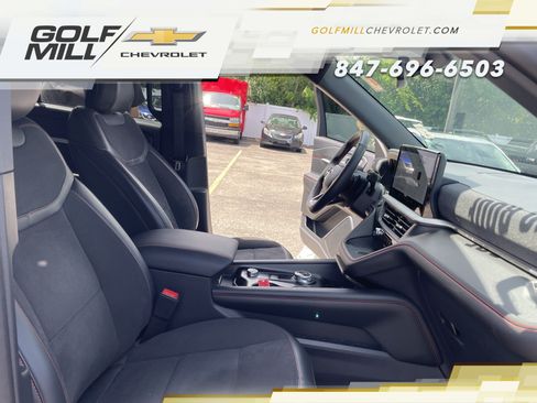 Used 2025 Ford Explorer ST AWD/4WD image 31