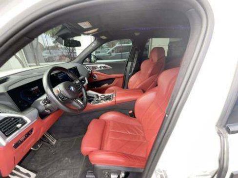 Used 2023 BMW XM w/ M Driver's Package AWD/4WD image 3
