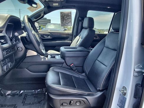Used 2023 Chevrolet Tahoe Premier AWD/4WD image 20