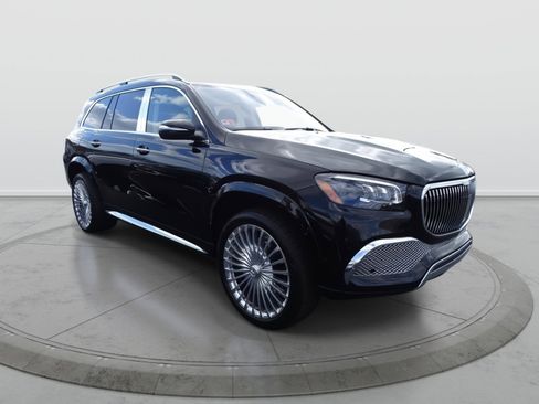 Used 2021 Mercedes-Benz Maybach GLS 600 4MATIC image 6