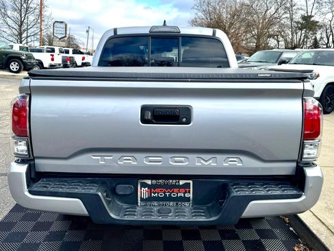 Used 2019 Toyota Tacoma SR5 image 5