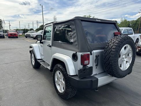 Used 2009 Jeep Wrangler Sahara AWD/4WD image 7