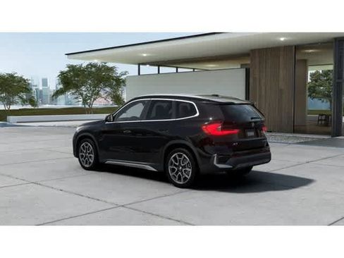New 2026 BMW X1 xDrive28i AWD/4WD image 2