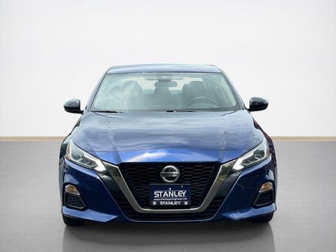 Used 2022 Nissan Altima 2.5 SR FWD image 2