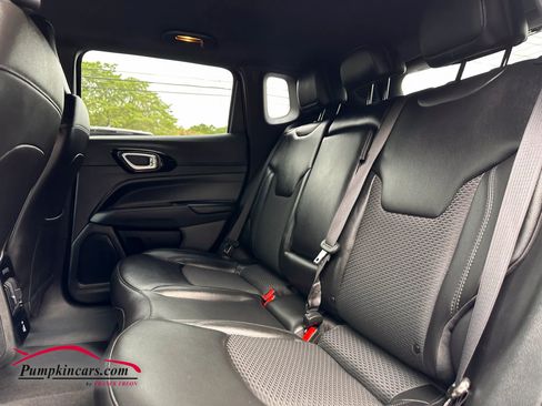 Used 2022 Jeep Compass Altitude w/ Convenience Group image 8