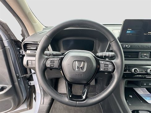 Used 2026 Honda Passport RTL image 11