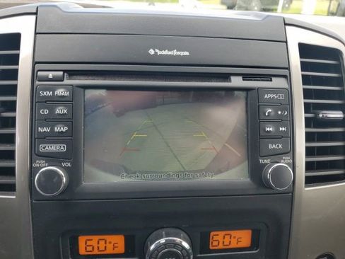 Used 2019 Nissan Frontier SL AWD/4WD image 26
