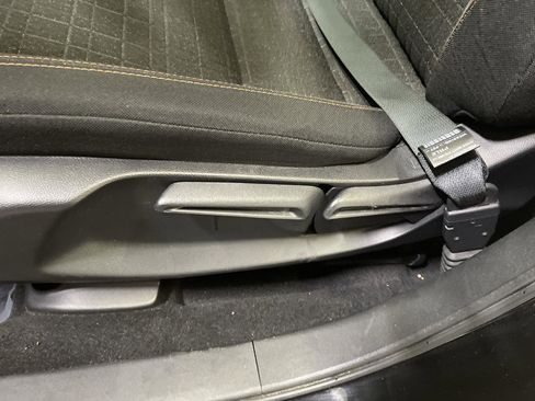 Used 2023 Honda HR-V Sport image 12