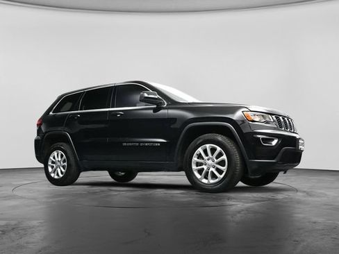 Used 2022 Jeep Grand Cherokee Laredo E AWD/4WD image 51