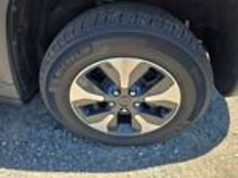 Used 2023 Jeep Grand Cherokee 4WD 4xe image 21