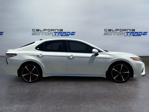 Used 2020 Toyota Camry XSE w/ Driver Assist Package FWD image 4