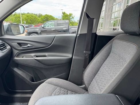 Certified 2024 Chevrolet Equinox LT AWD/4WD image 19