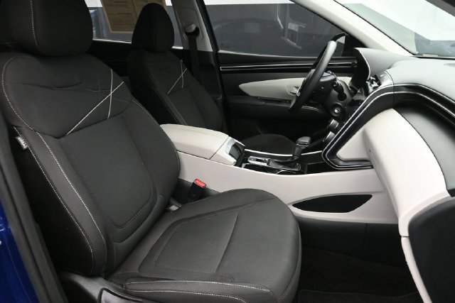 Used 2022 Hyundai Tucson SE FWD image 30