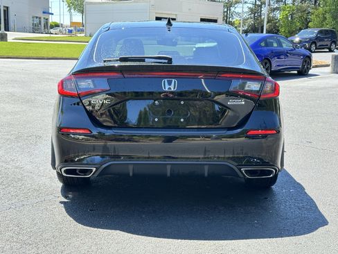 Used 2022 Honda Civic Sport Touring image 11