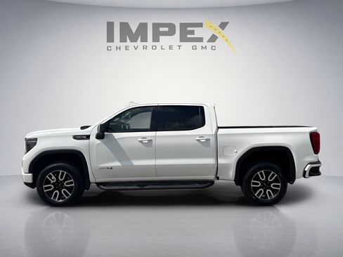 Used 2022 GMC Sierra 1500 AT4 w/ AT4 Premium Package AWD/4WD image 2