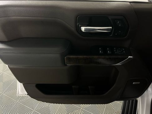 Used 2023 GMC Sierra 2500 Denali w/ Denali Ultimate Package image 25