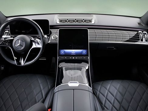 Used 2025 Mercedes-Benz S 580 4MATIC Sedan image 22
