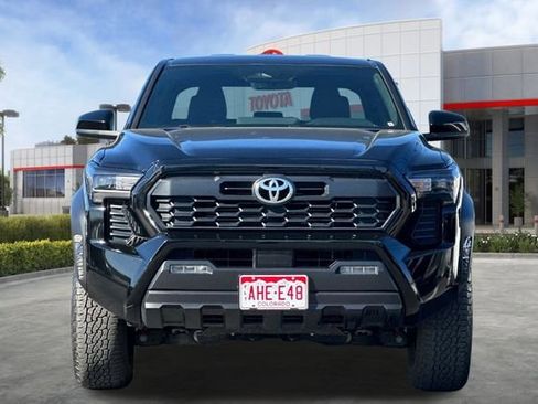 Used 2024 Toyota Tacoma TRD Off-Road image 11