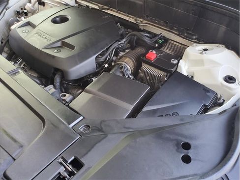 Used 2019 Volvo XC90 T6 Momentum w/ Advanced Package AWD/4WD image 21