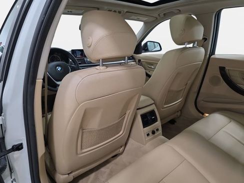 Used 2015 BMW 328i xDrive Sedan AWD/4WD image 12