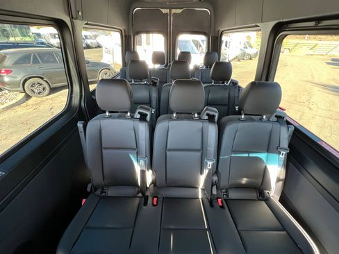 New 2025 Mercedes-Benz Sprinter 2500 image 23