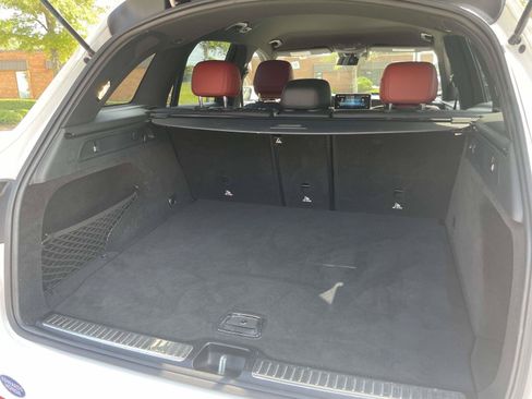 Used 2021 Mercedes-Benz GLC 300 w/ AMG Line image 29