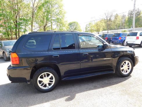 Used 2009 GMC Envoy Denali w/ Sun And 6-Disc Cd Package image 9