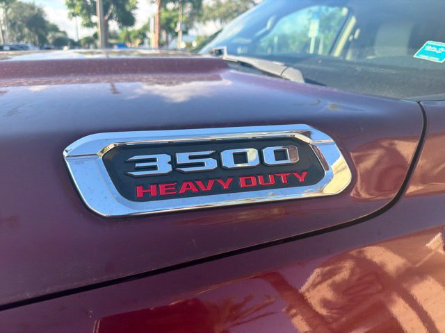 Used 2022 RAM 3500 Limited w/ Towing Technology Group AWD/4WD image 10